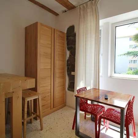 Gardar 79 Apartamento