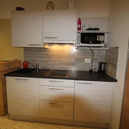 Apartamento Gardar 79 *