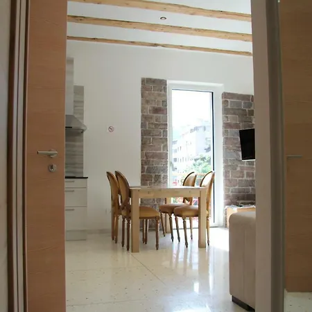 Gardar 79 Apartment *