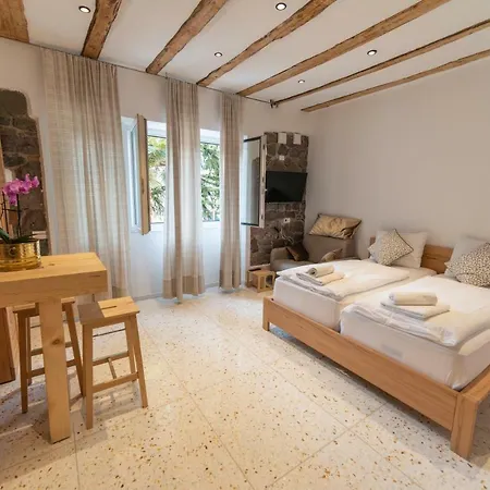 Apartment Gardar 79 *