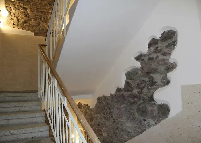 Apartment Gardar 79 *