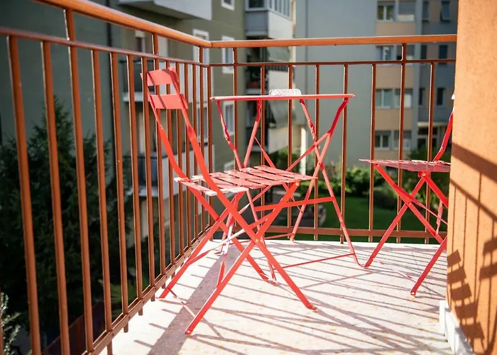 Apartment Gardar 79 *